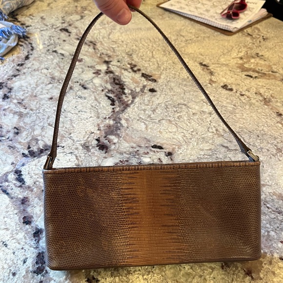 Ann Taylor Small Leather purse - Picture 1 of 5